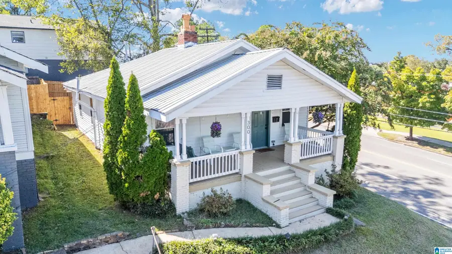 300 39TH STREET S, Birmingham, AL 35222 - #3