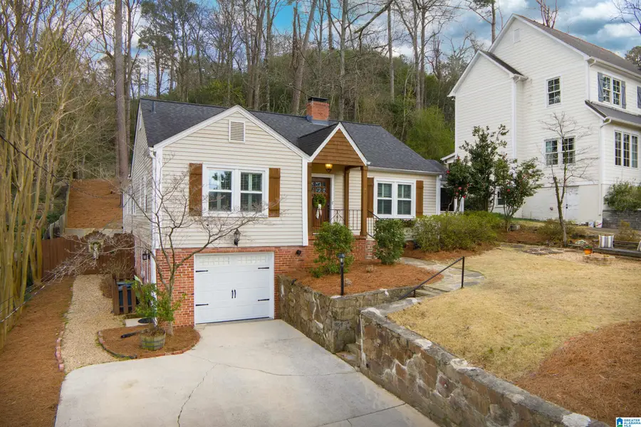 307 RIDGE ROAD, Homewood, AL 35209 - #2