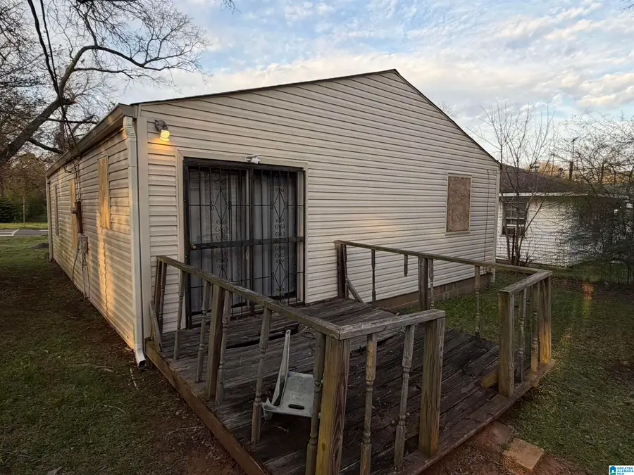1749 50TH ST ENSLEY, Birmingham, AL 35208 - #3