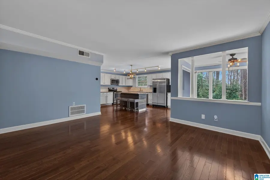 1904 SHADES CLIFF TERRACE, Homewood, AL 35216 - #3