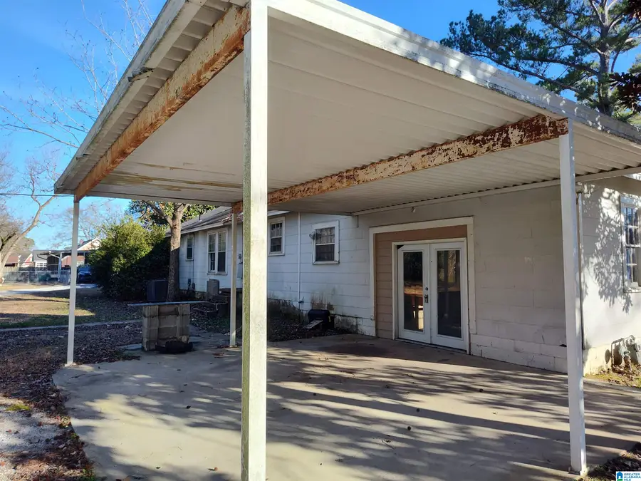 1000 W PARK STREET, Sylacauga, AL 35150 - #3