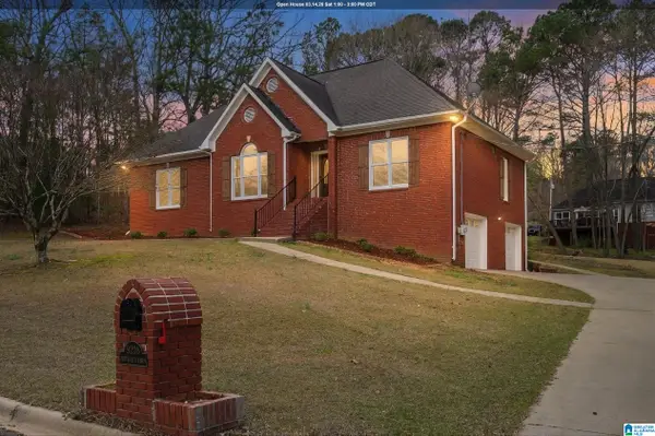 8208 EMERALD LANE, Pinson, AL 35126