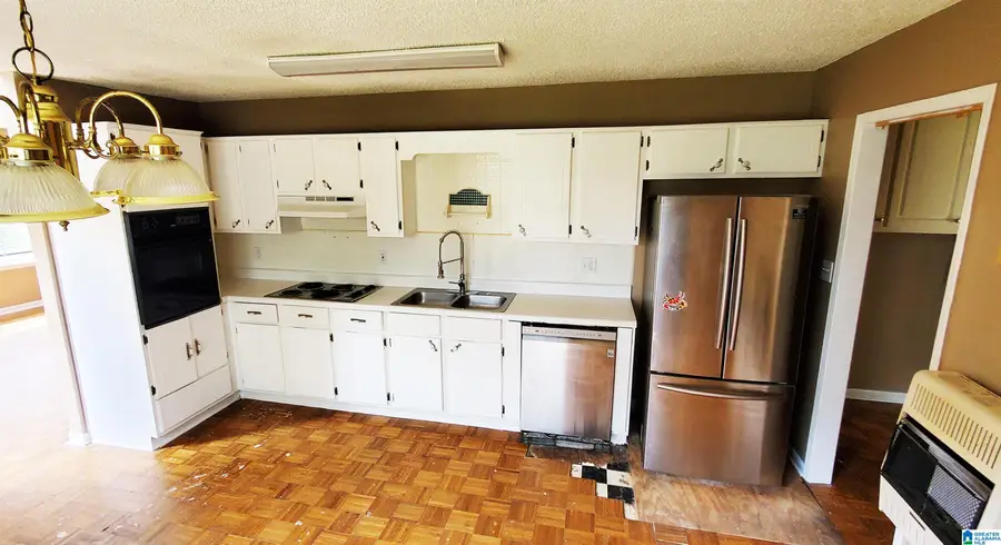 200 MCCEDAR ROAD, Sylacauga, AL 35151 - #3