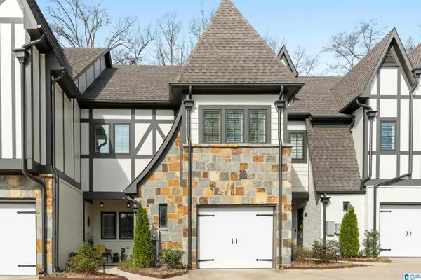 3021 VESTAVIA TERRACE DRIVE, Vestavia hills, AL 35216