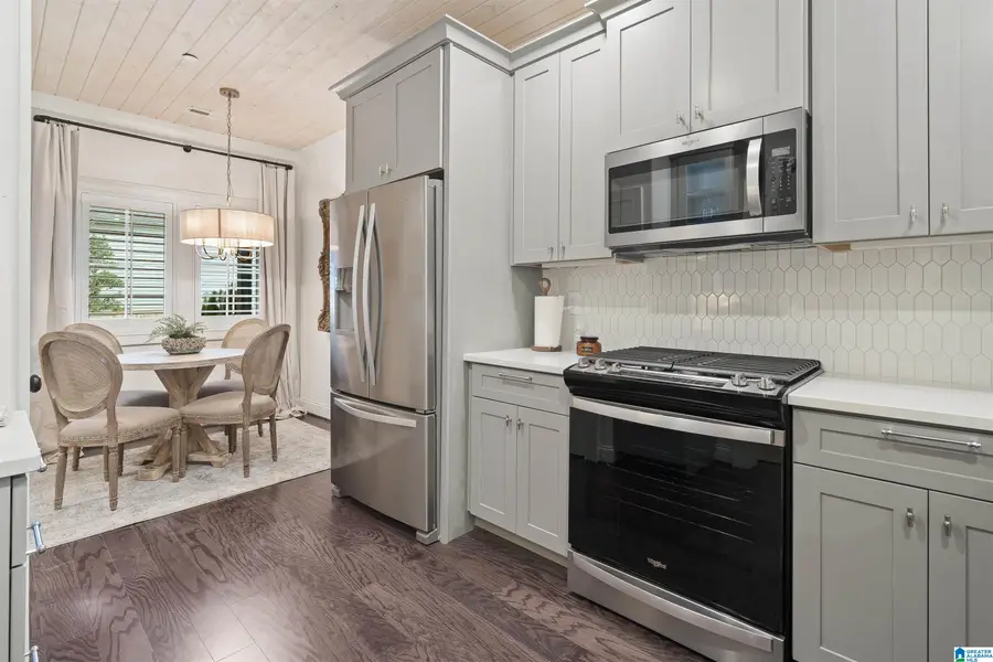 3017 VESTAVIA TERRACE DRIVE, Vestavia Hills, AL 35216 - #3