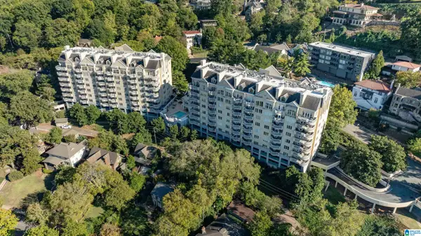 2600 ARLINGTON AVENUE, Birmingham, AL 35205