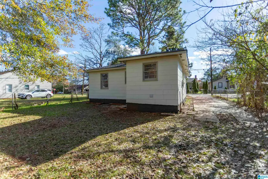 1013 HERRING STREET, Midfield, AL 35228 - #2