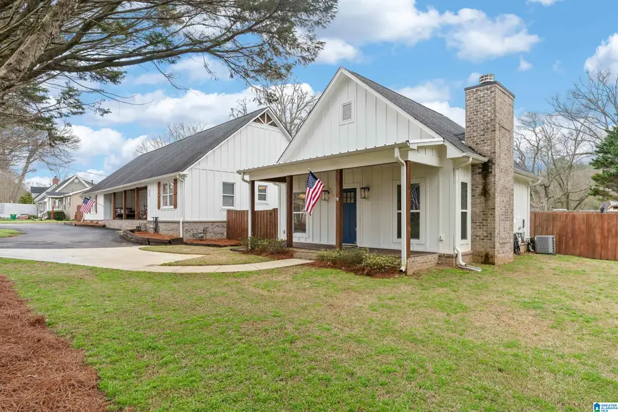 210 FORMAN STREET, Springville, AL 35146 - #2