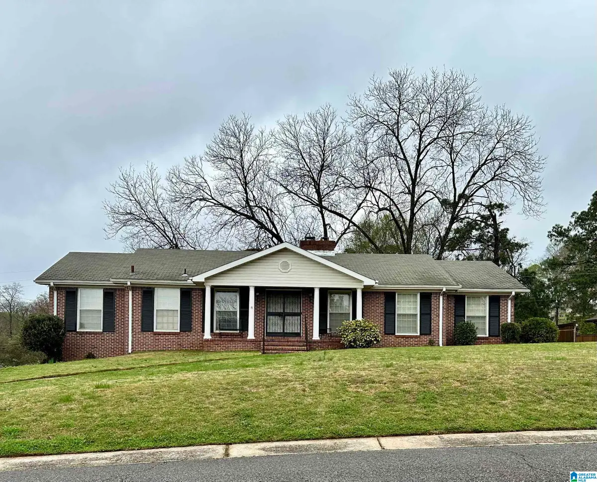 2516 WOODMERE DRIVE, Vestavia Hills, AL 35226 - #1