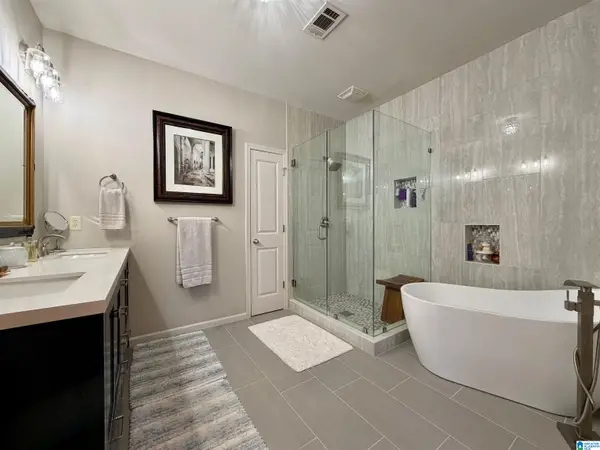 1021 INVERNESS COVE WAY, Hoover, AL 35242