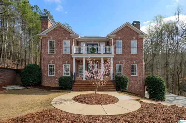 325 GREYSTONE GLEN CIRCLE, Hoover, AL 35242