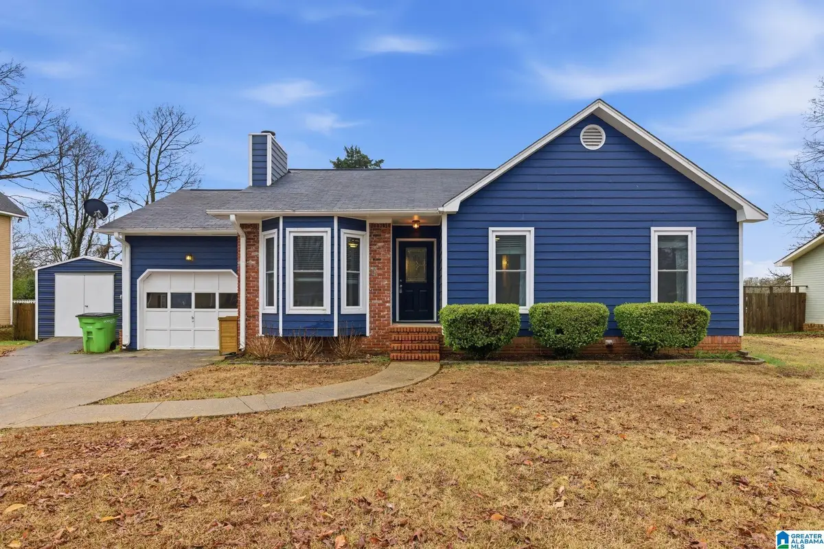 8441 LANEWOOD CIRCLE, Leeds, AL 35094 - #1