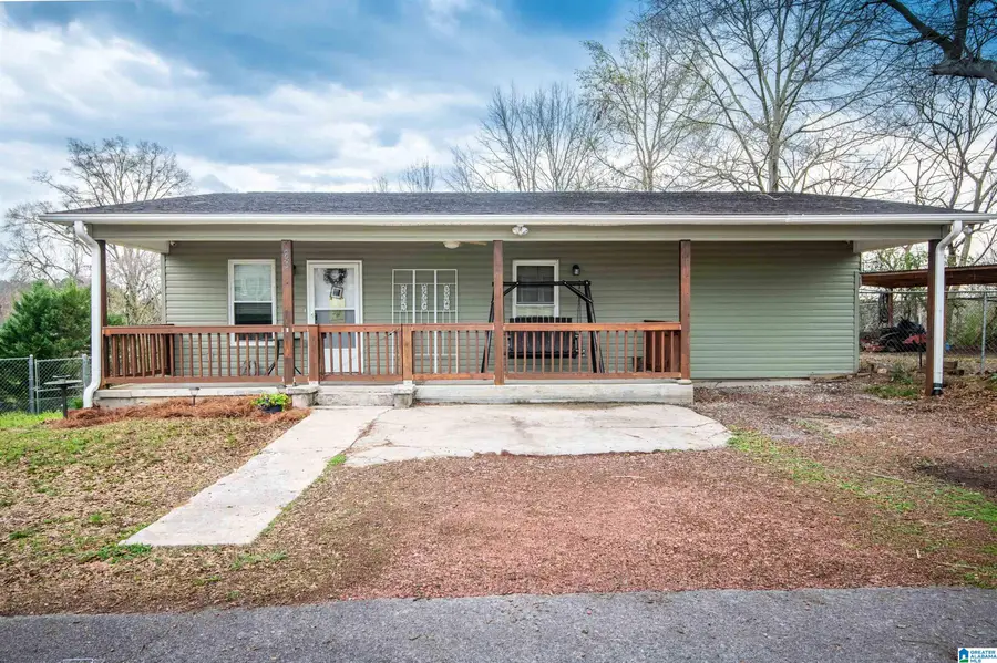 63 7TH AVENUE SE, Graysville, AL 35073 - #2