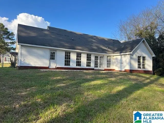 108 COLONIAL CIRCLE, Clanton, AL 35045 - #2