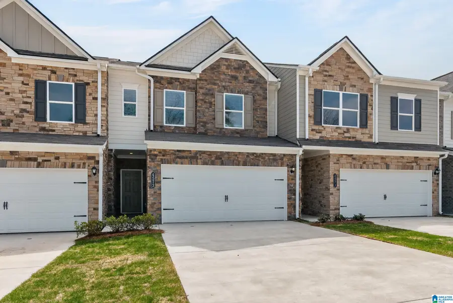 4544 VILLAGE SPRINGS SQUARE, Fultondale, AL 35068 - #2