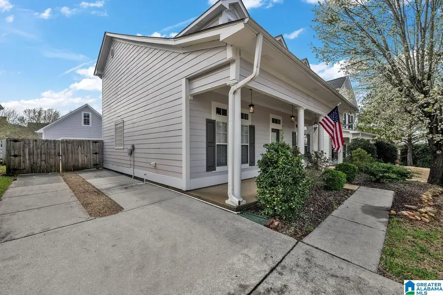4692 CLUBVIEW DRIVE, Bessemer, AL 35022 - #3