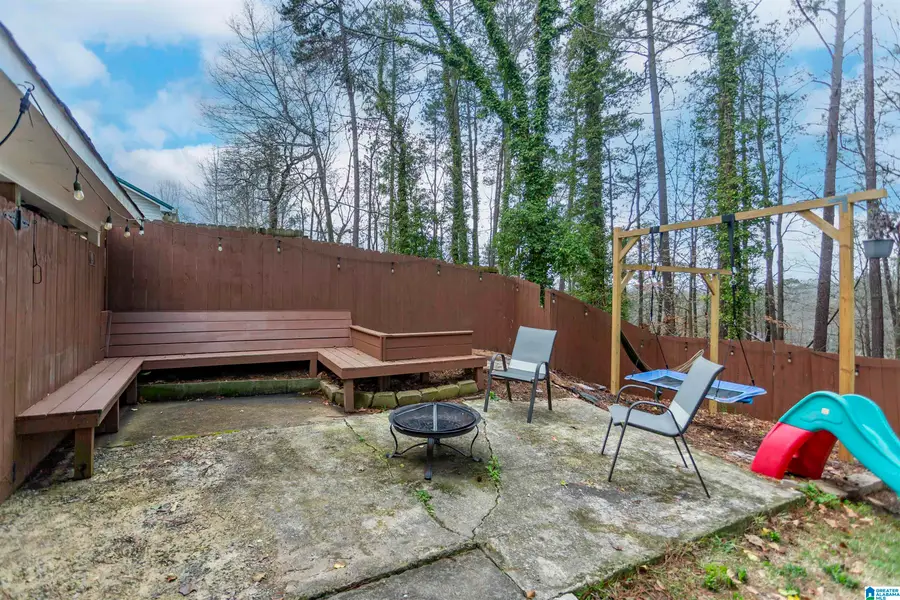 215 8TH STREET N, Pell City, AL 35125 - #2