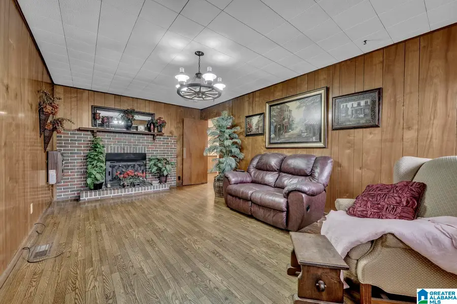 641 PINEYWOOD ROAD, Gardendale, AL 35071 - #2