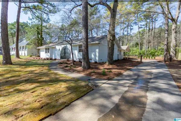 2885 WISTERIA DRIVE, Hoover, AL 35216