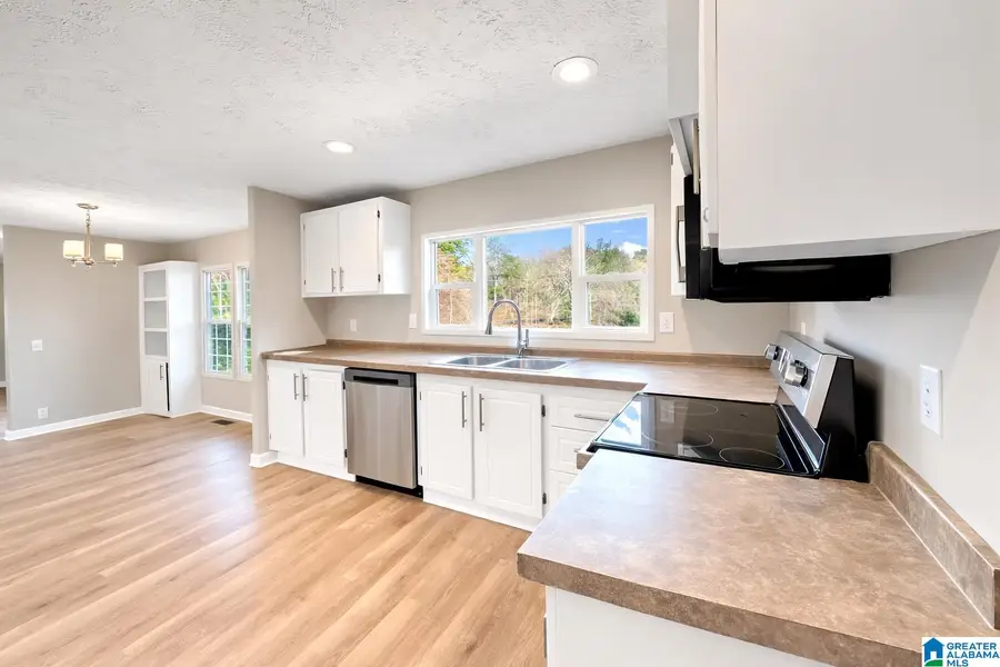 837 ROULAIN ROAD, Argo, AL 35120 - #3