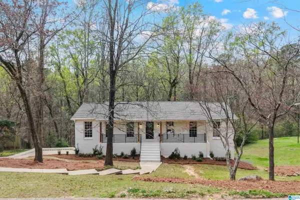 2468 REGENT LANE, Hoover, AL 35226