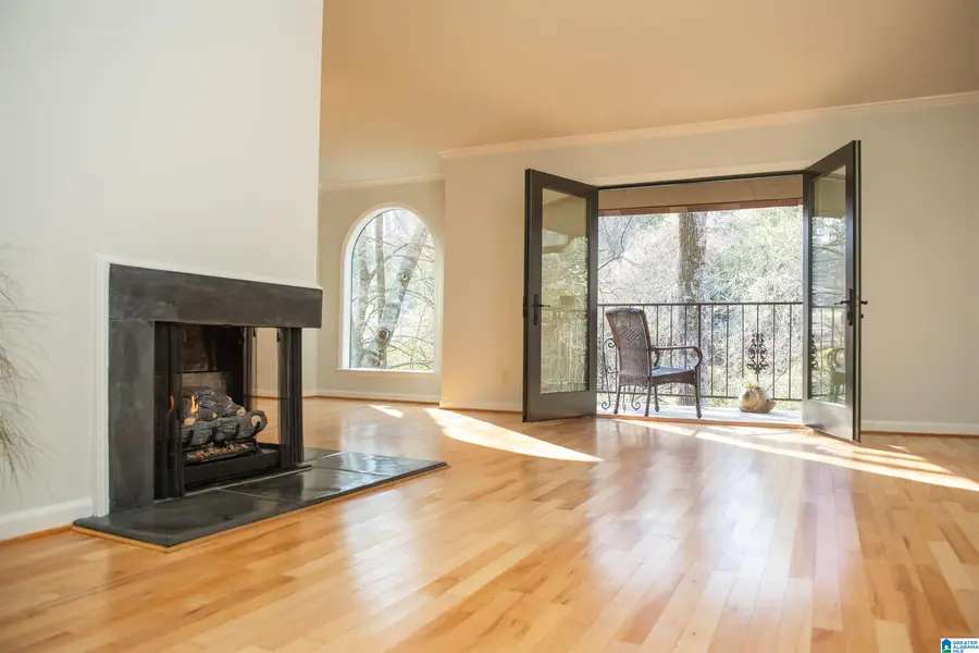 142 WEST GREEN, Vestavia Hills, AL 35243 - #3