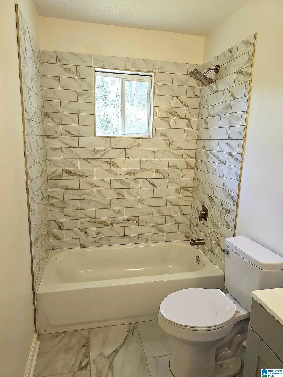 517 COALFIRE AVENUE, Bessemer, AL 35023 - #2