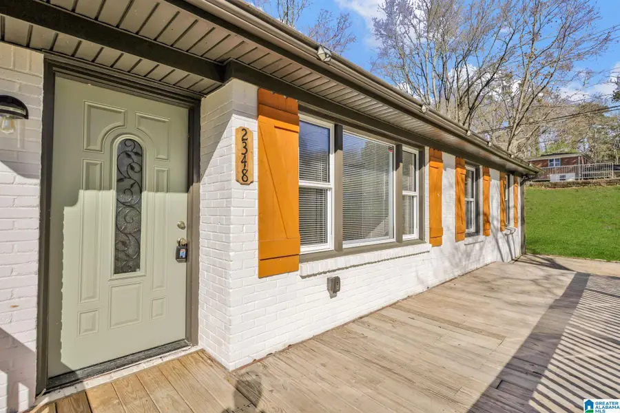 2348 3RD PLACE NW, Center Point, AL 35215 - #2