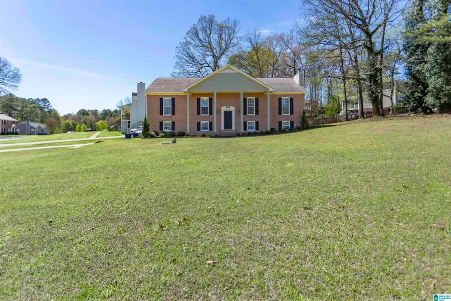 100 PARK FOREST TERRACE, Alabaster, AL 35007 - #3