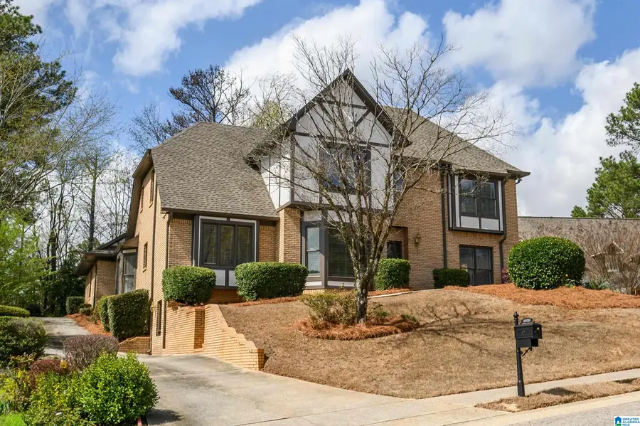 1009 LAKE POINT LANE, Hoover, AL 35244 - #3