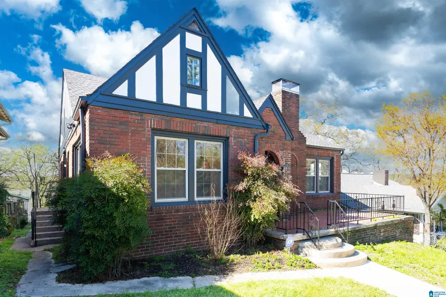 8030 1ST AVENUE S, Birmingham, AL 35206 - #2