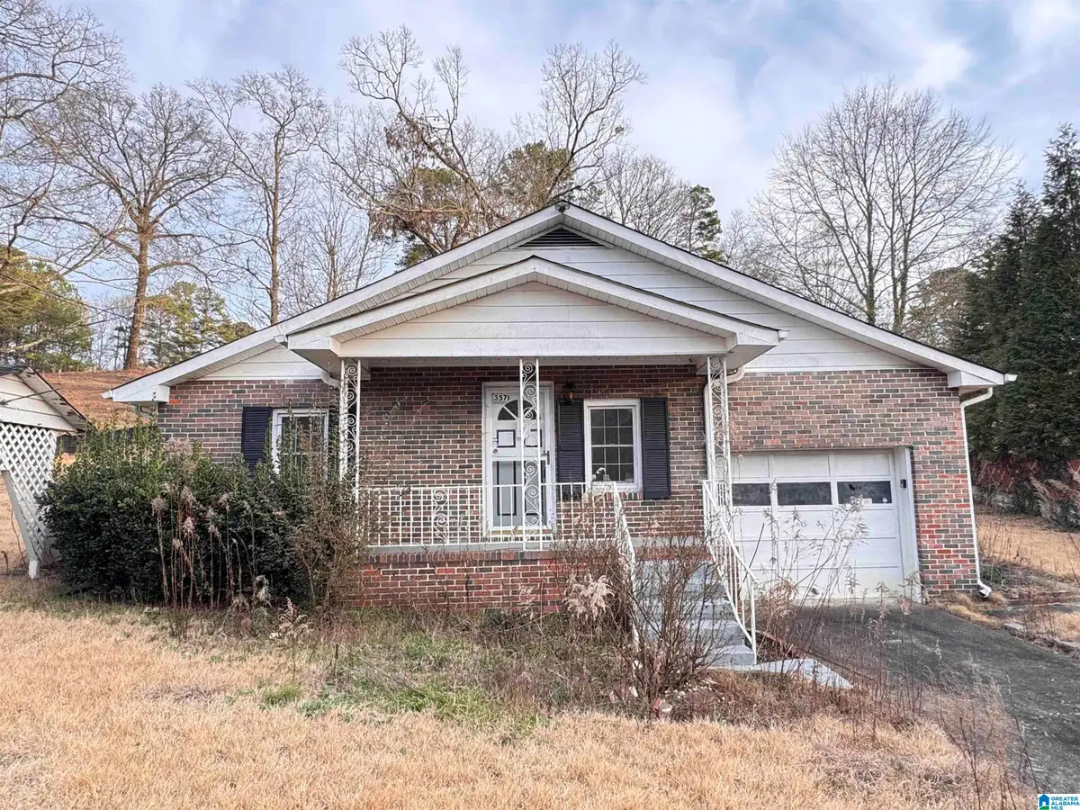 3573 QUEENSTOWN ROAD, Trussville, AL 35173 - #1