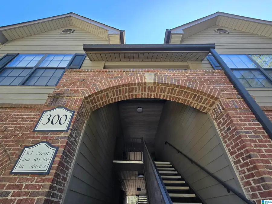 308 STERLING OAKS DRIVE, Hoover, AL 35244 - #2