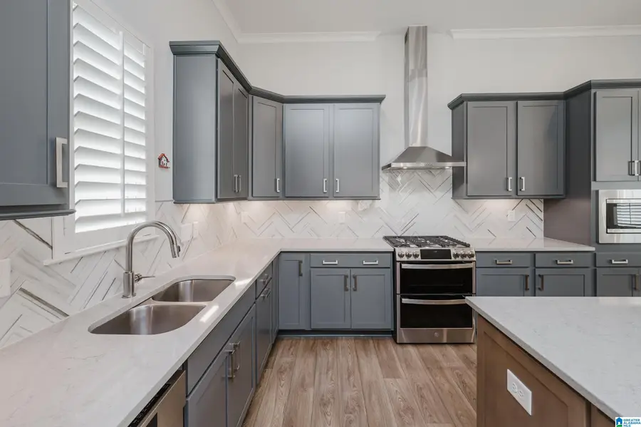 5733 COLTON ROAD, Hoover, AL 35244 - #3