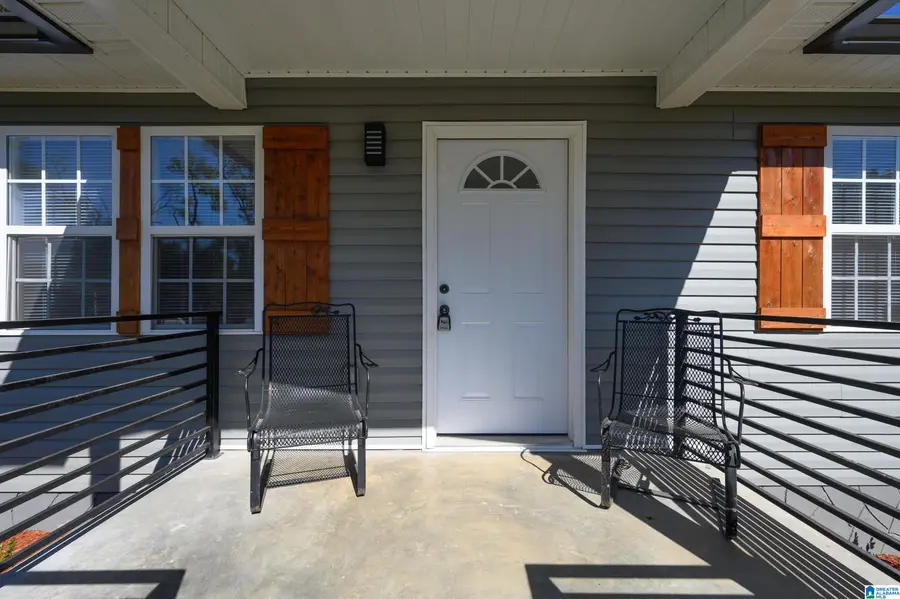 517 22ND STREET, Birmingham, AL 35211 - #3