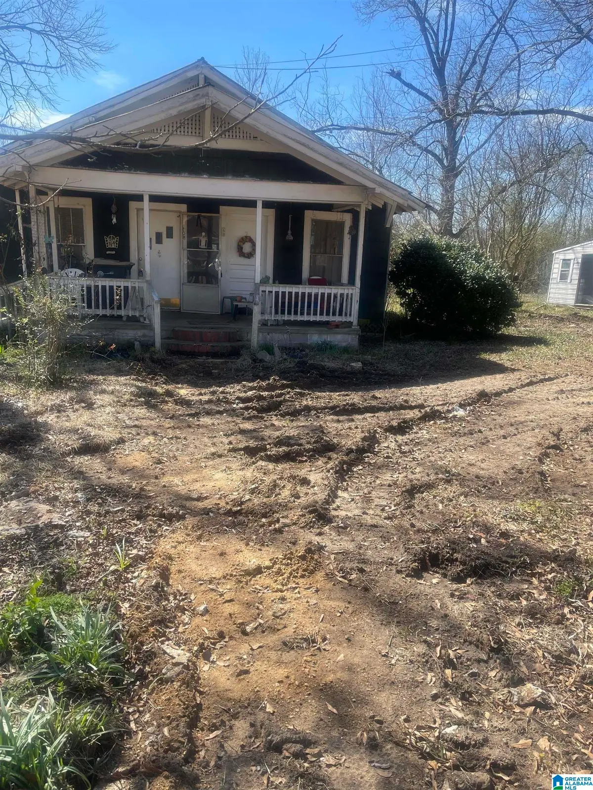 208 N RAILROAD STREET, Linden, AL 36748 - #1