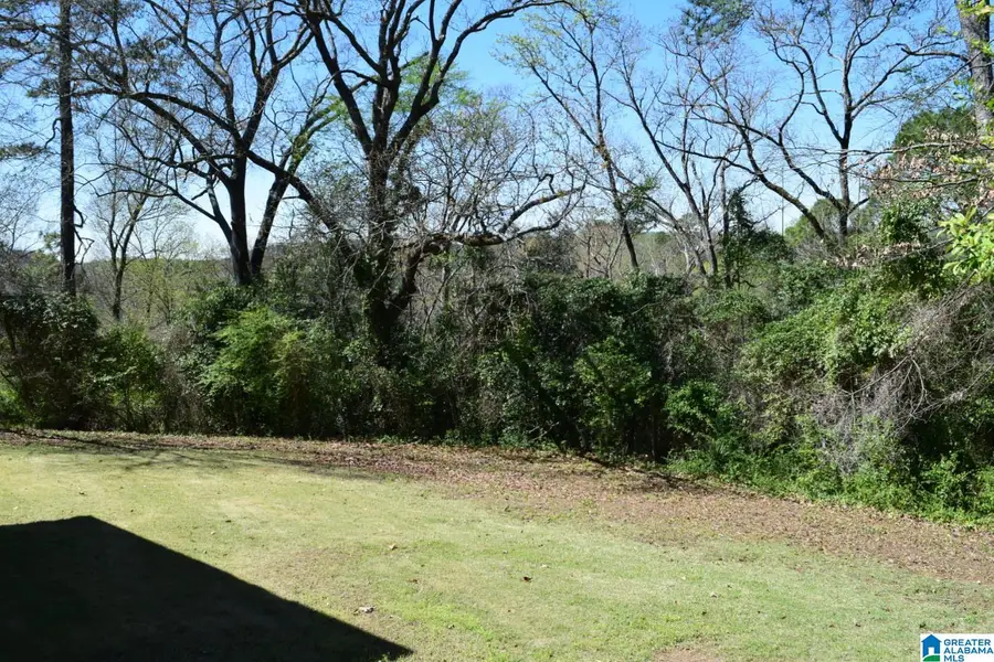 8 EASTWOOD CIRCLE, Homewood, AL 35209 - #2