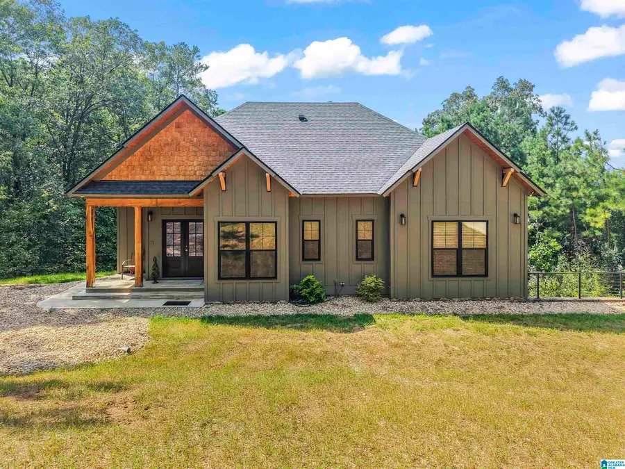 341 BOATHOUSE CIRCLE, Sylacauga, AL 35151 - #2