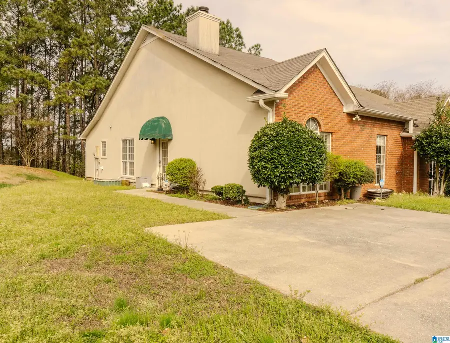 102 CANYON TRAIL, Pelham, AL 35124 - #2