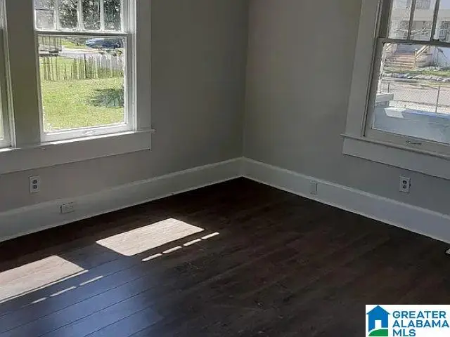 829 28TH STREET SW, Birmingham, AL 35211 - #3