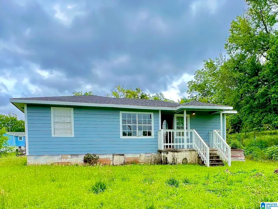 2839 31ST STREET SW, Birmingham, AL 35211 - #2