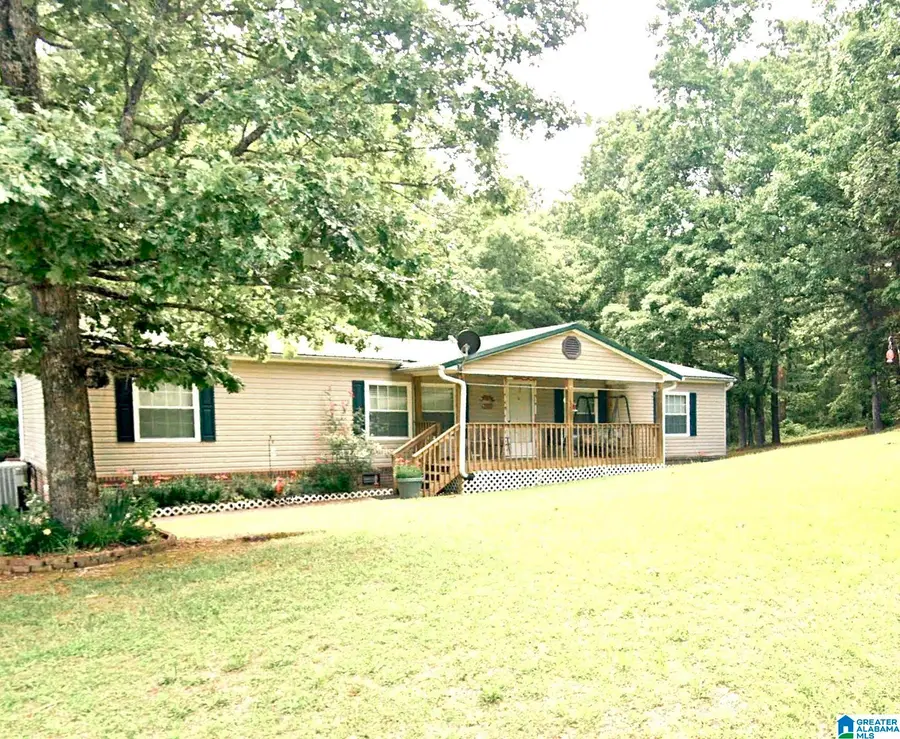 95 HUCKLEBERRY CIRCLE, Odenville, AL 35120 - #2