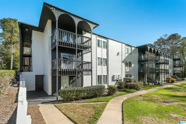 3023 MASSEY ROAD, Vestavia hills, AL 35216