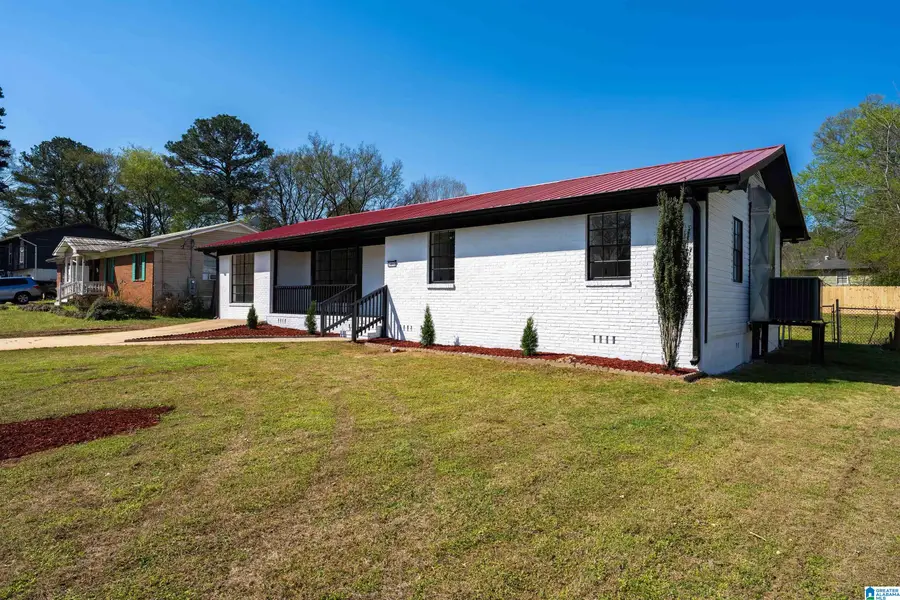 2812 EMERALD AVENUE, Hueytown, AL 35023 - #3
