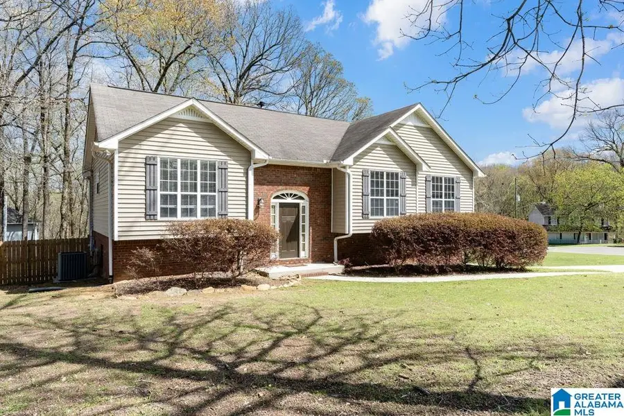 101 FOREST HILLS TERRACE, Alabaster, AL 35007 - #3