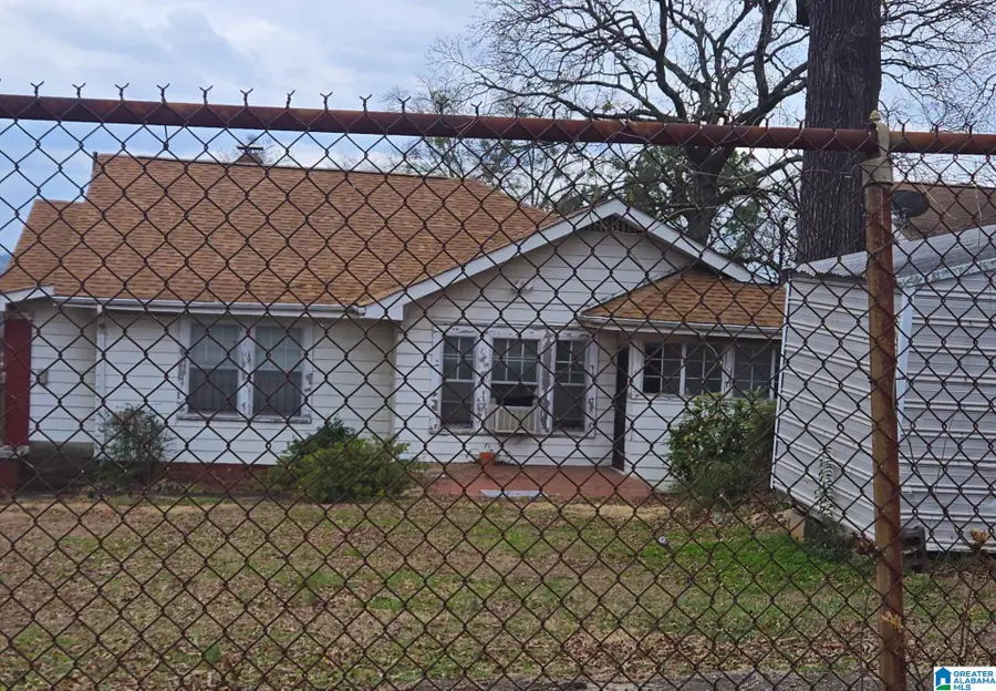700 8TH TERRACE, Birmingham, AL 35204 - #2