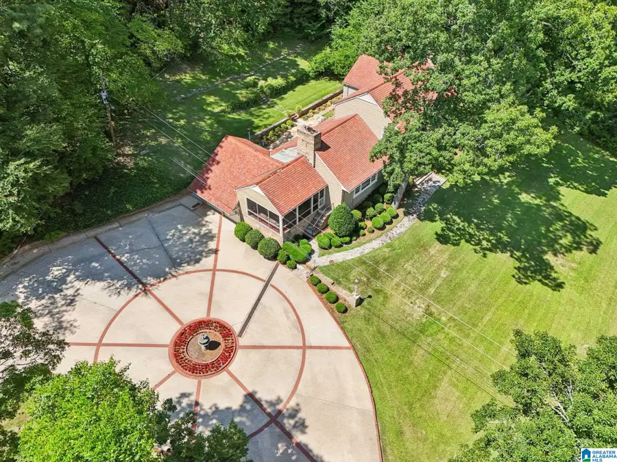 65 DOGWOOD DRIVE, Oneonta, AL 35121 - #2