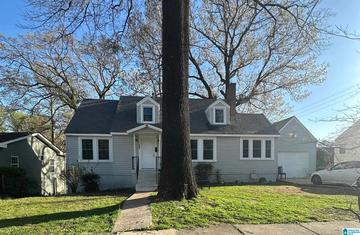 741 W 9TH AVENUE, Birmingham, AL 35204 - #1