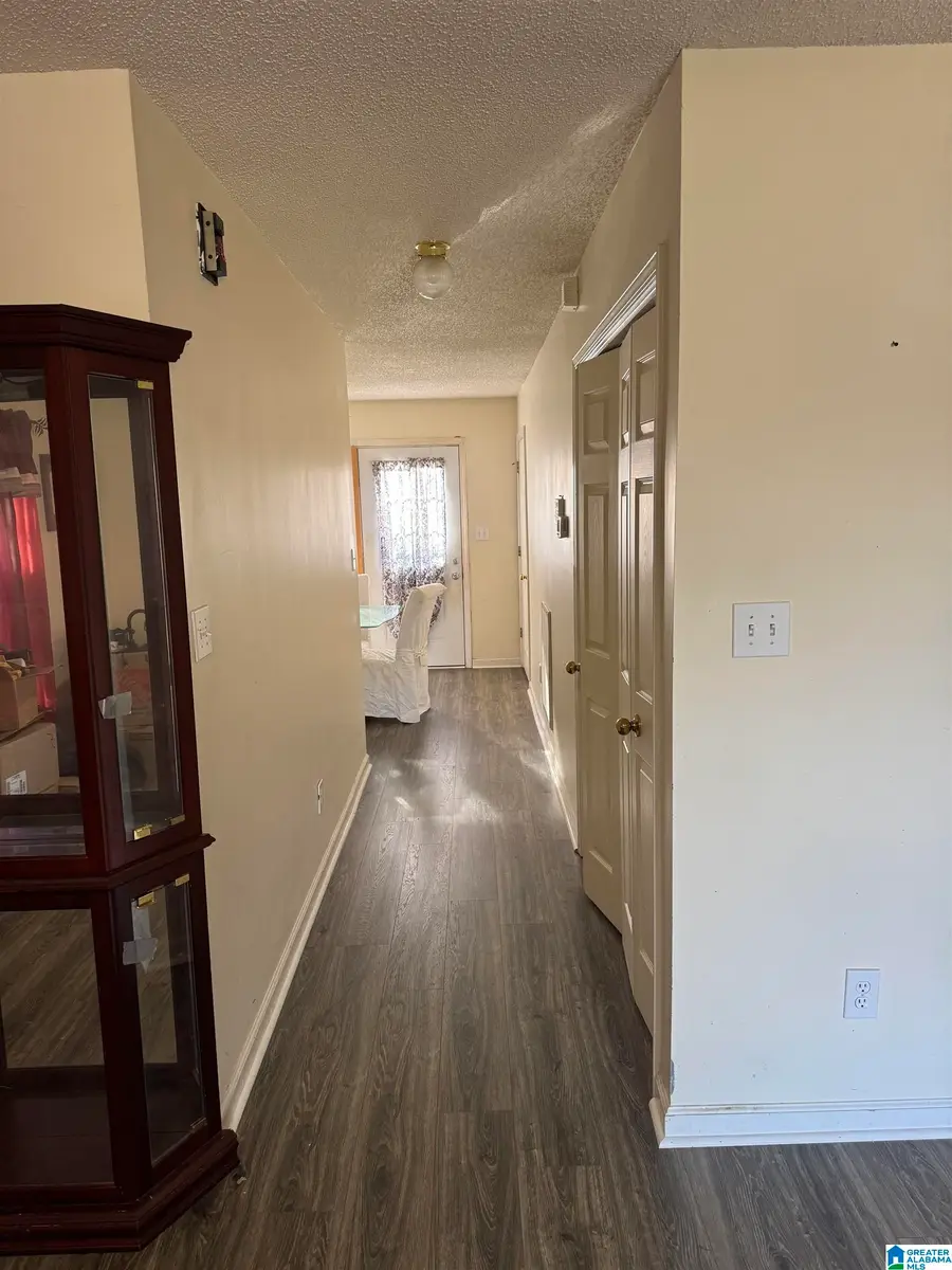 5516 AVENUE J, Birmingham, AL 35208 - #3