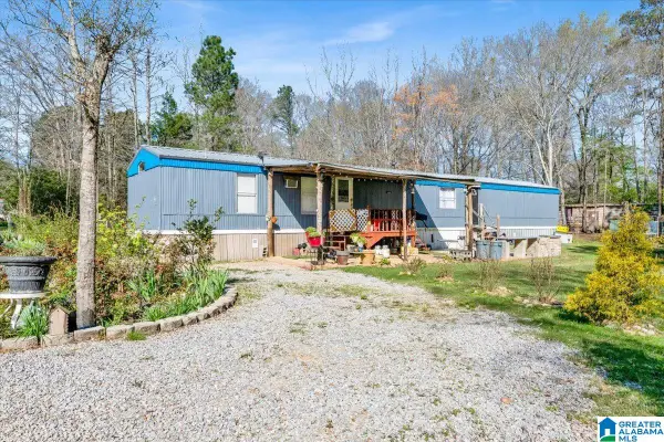 2016 COUNTY ROAD 151, Jemison, AL 35085